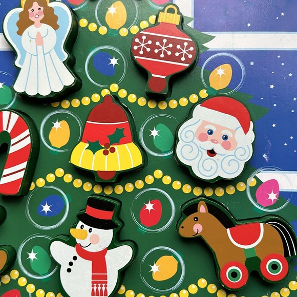 Melissa & Doug Rare Holiday Christmas Puzzle - Picture 3 of 5